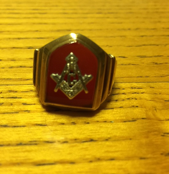 ヴィンテージリングとれてますpt4はフリーメイソン そして明日と明後日は堀江店周年祭り 古着通販 メンズ レディース ヴィンテージ 古着屋jam ブログ