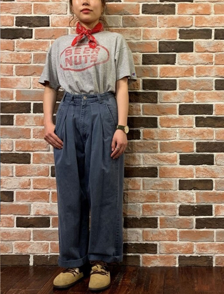 チャンピオンtシャツの夏コーデ集 メンズ レディース 色別の着こなし方教えます 古着通販 メンズ レディース ヴィンテージ 古着屋jam ブログ