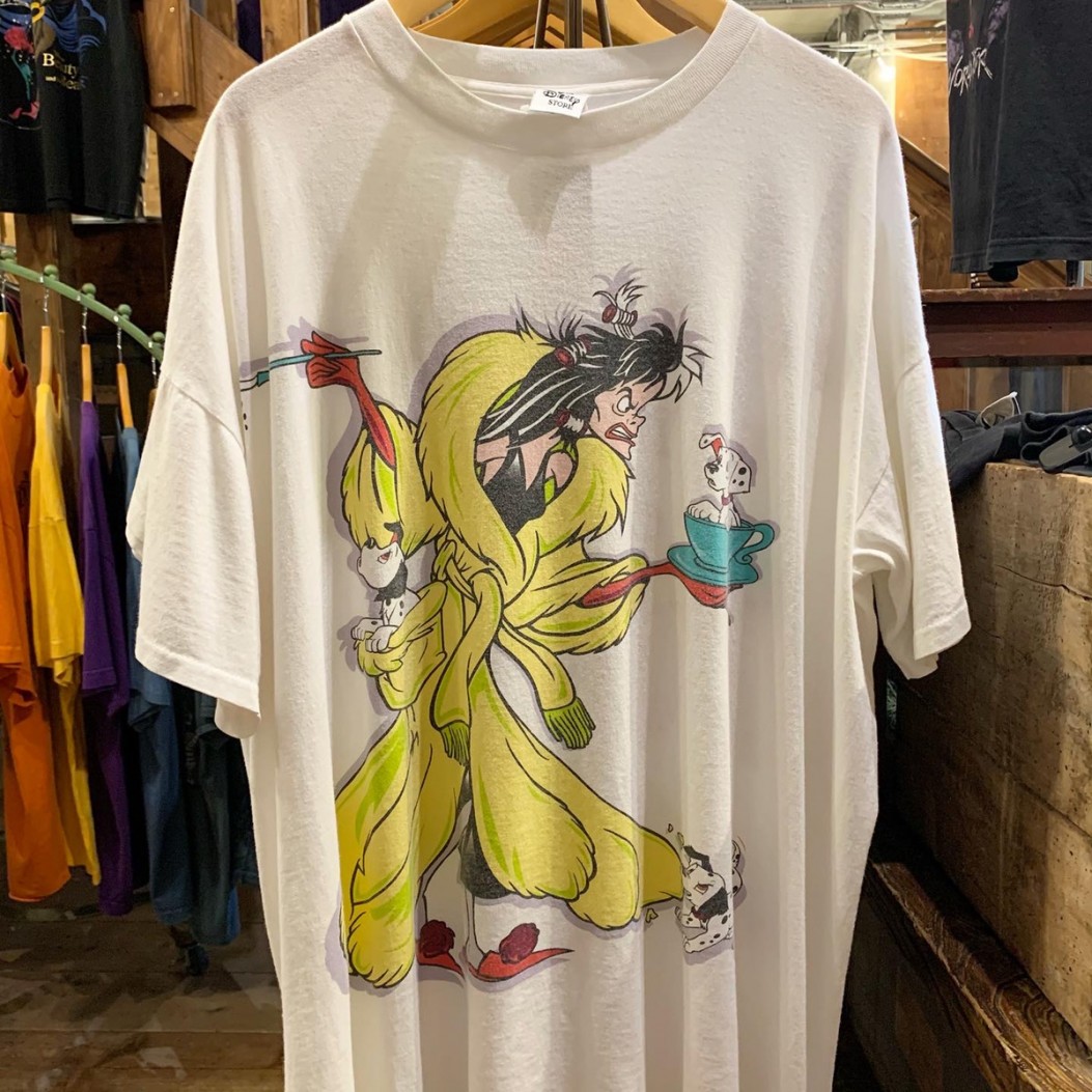 ニッサン・638 90s Disney vintage shirt ディズニー クルエラ