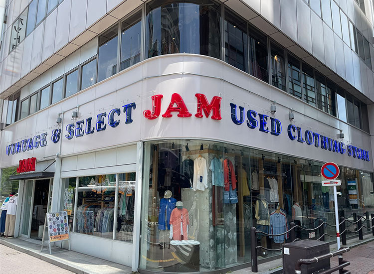 写真：古着屋JAM店内イメージ