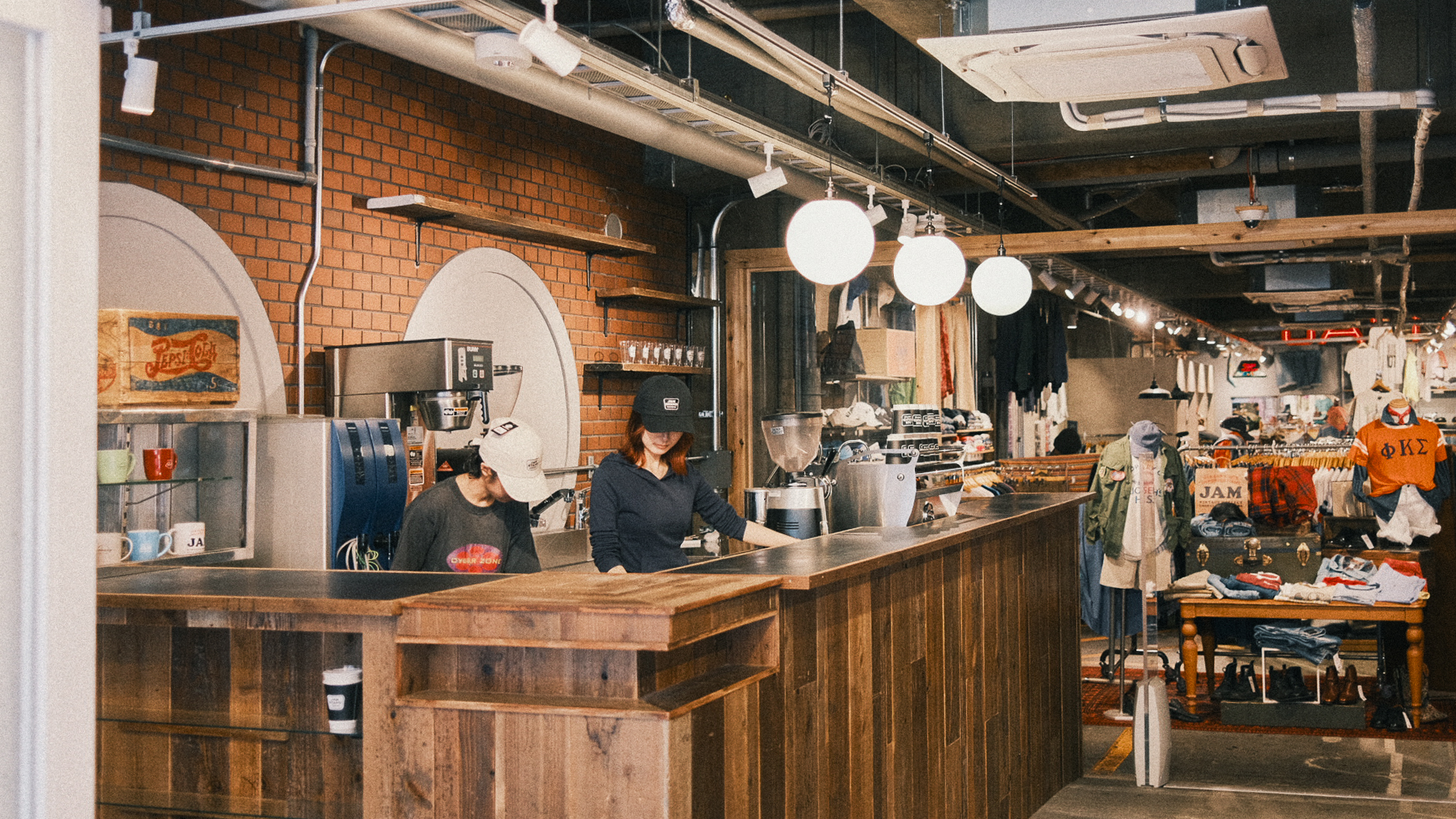 写真：JAM STAND COFFEE 店内イメージ
