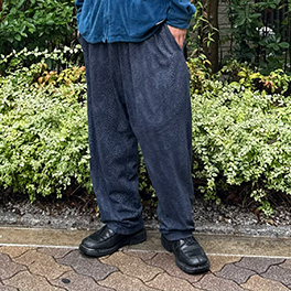 スラックス