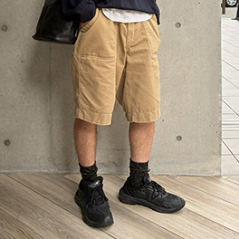 ショートパンツ